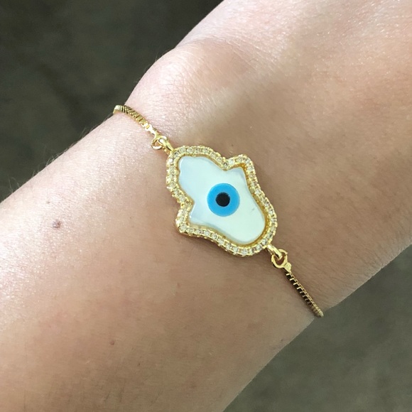 Jewelry - Hamsa Gold Bracelet